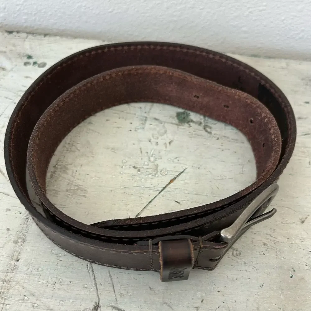 Levi’s leather belt silver tone belt buckle brown western everyday 38 -40 L